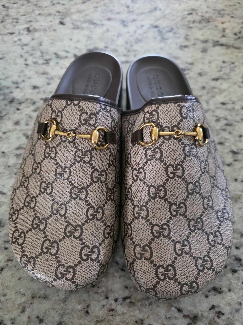 womens clogs